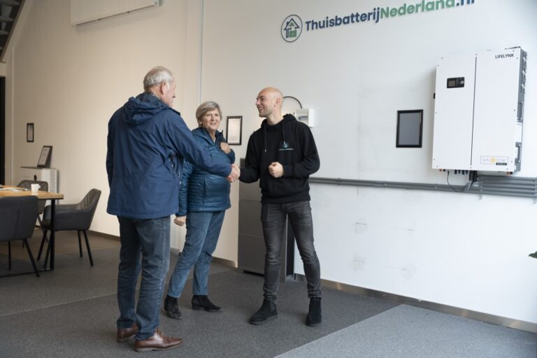 De showroom van ThuisbatterijNederland.nl in Nieuw-Vennep